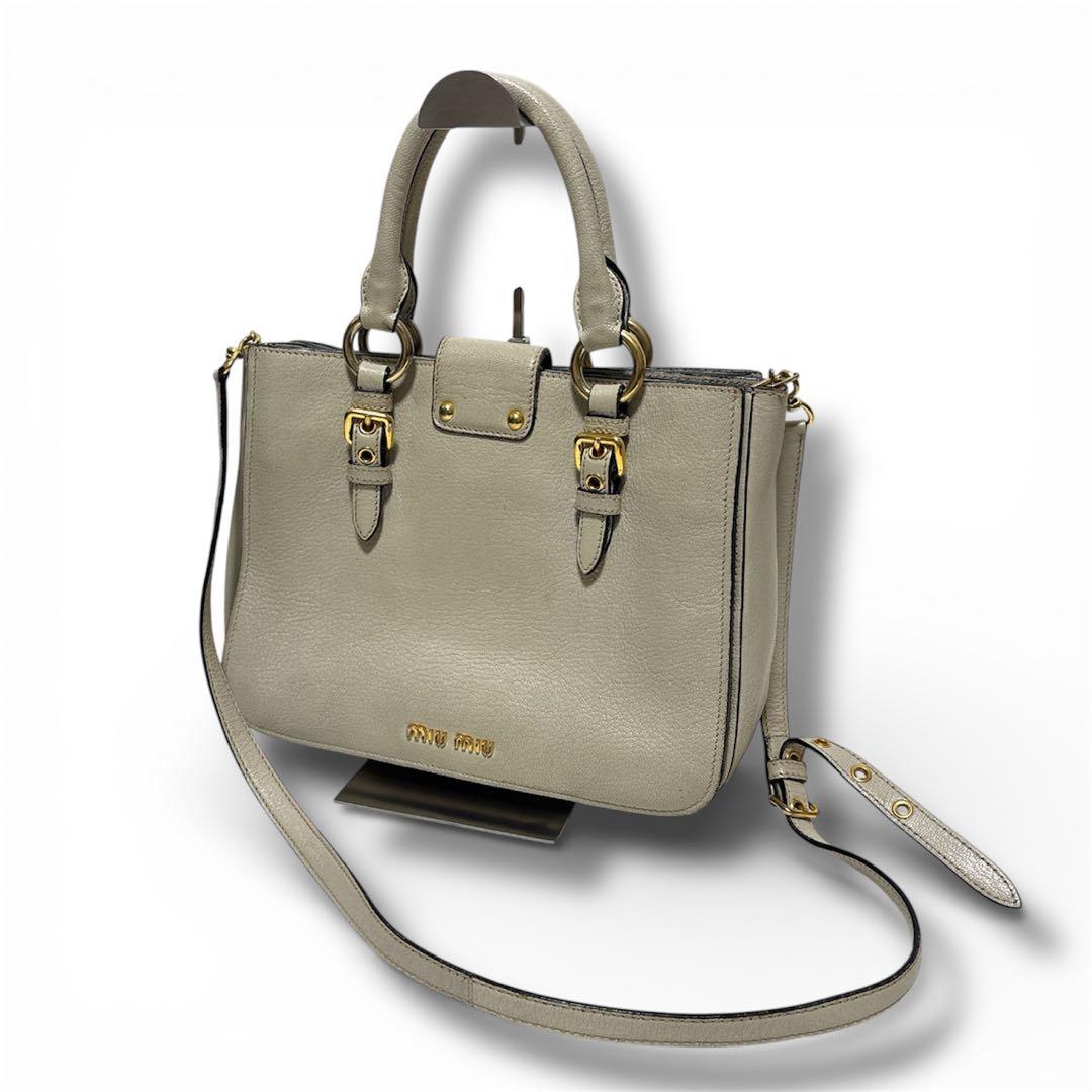 miumiu ミュウミュウ ハンドバッグ マドラス レザー ベージュライトグレー