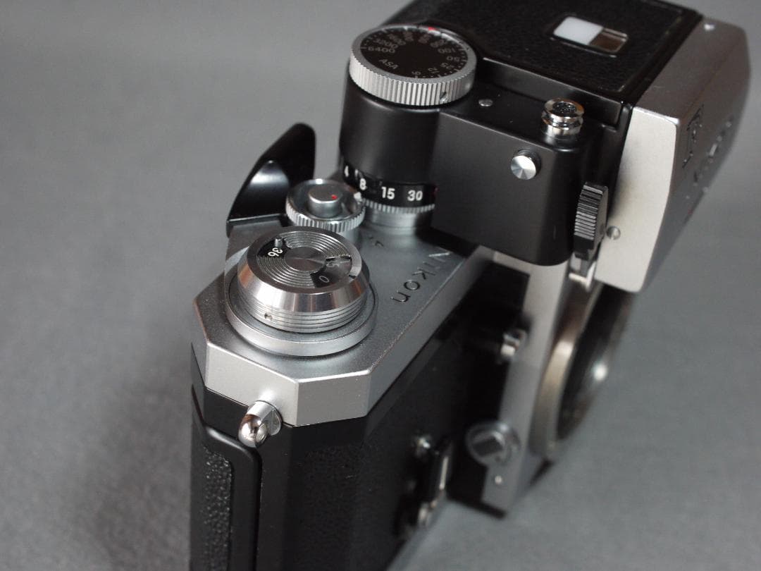 【ほぼ新品】ニコン　Nikon Fフォトミック　Ftn