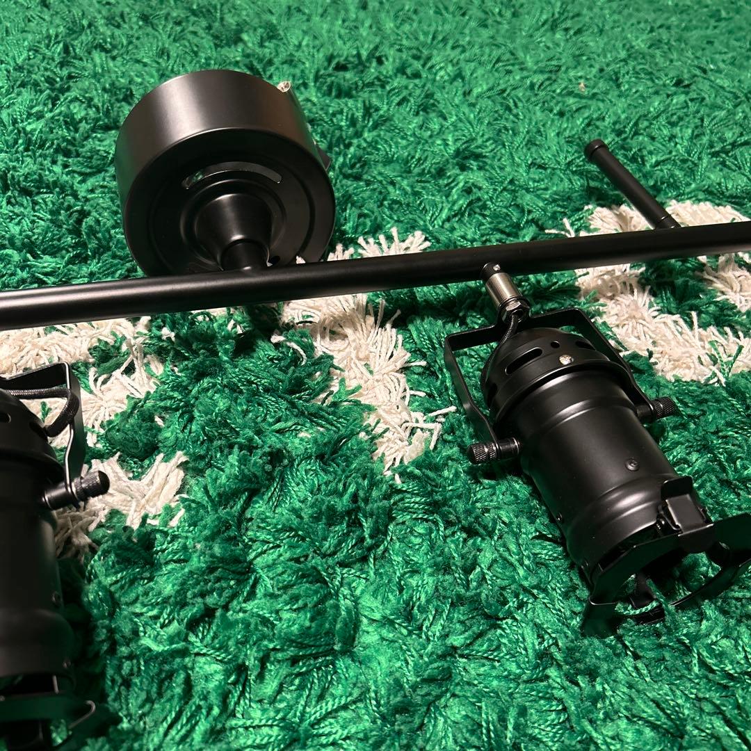 STUDIO4 BK スタジオ4 ブラック スポットライト