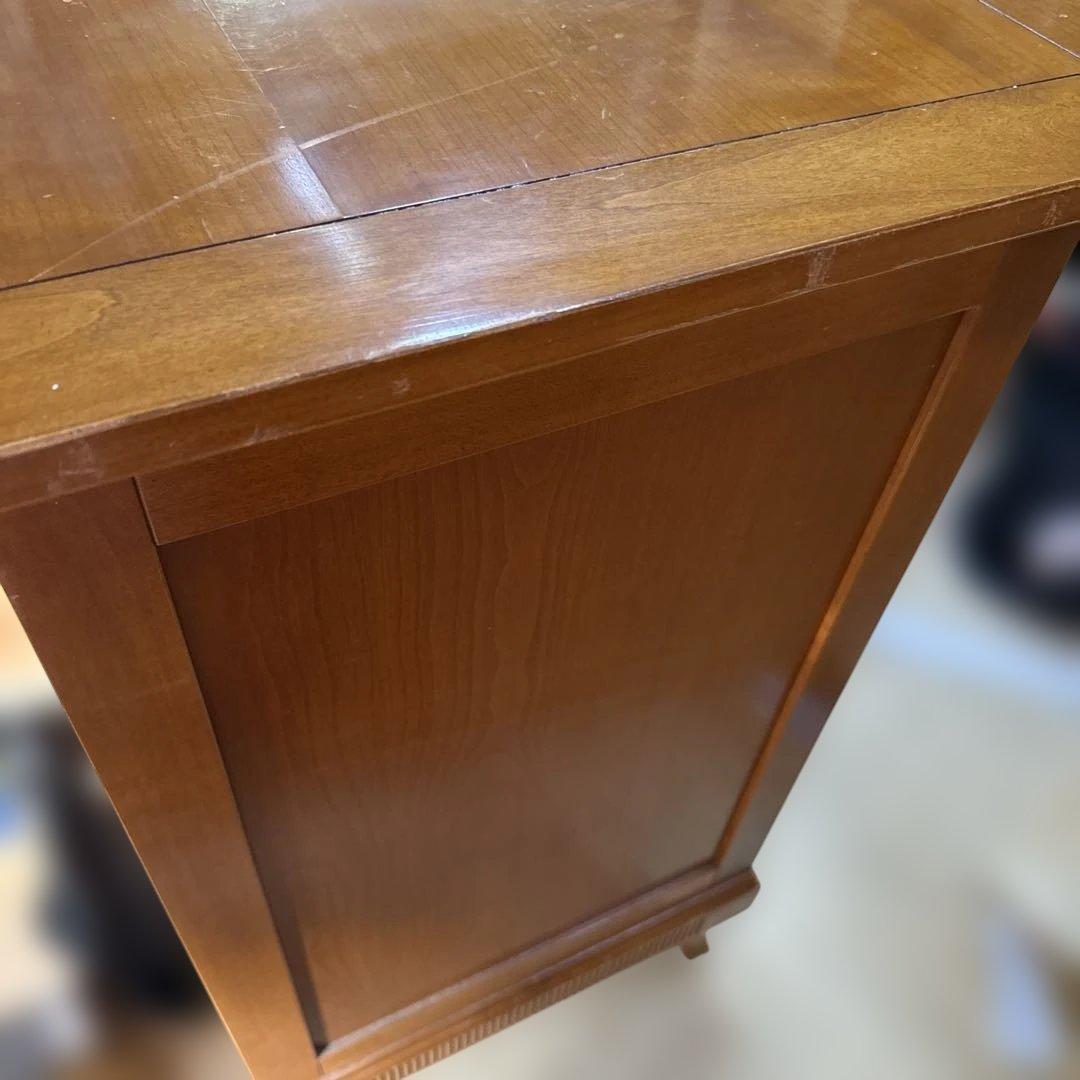 クラシックスタイル木製タンス Selva 115x48 イタリア