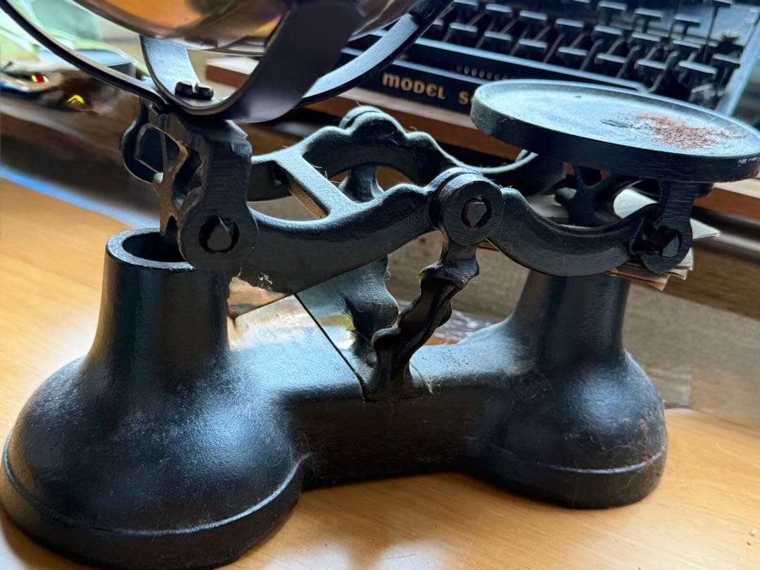 アンティークスケール 上皿天秤 天秤式はかりと重りセット 天秤計り アイアン