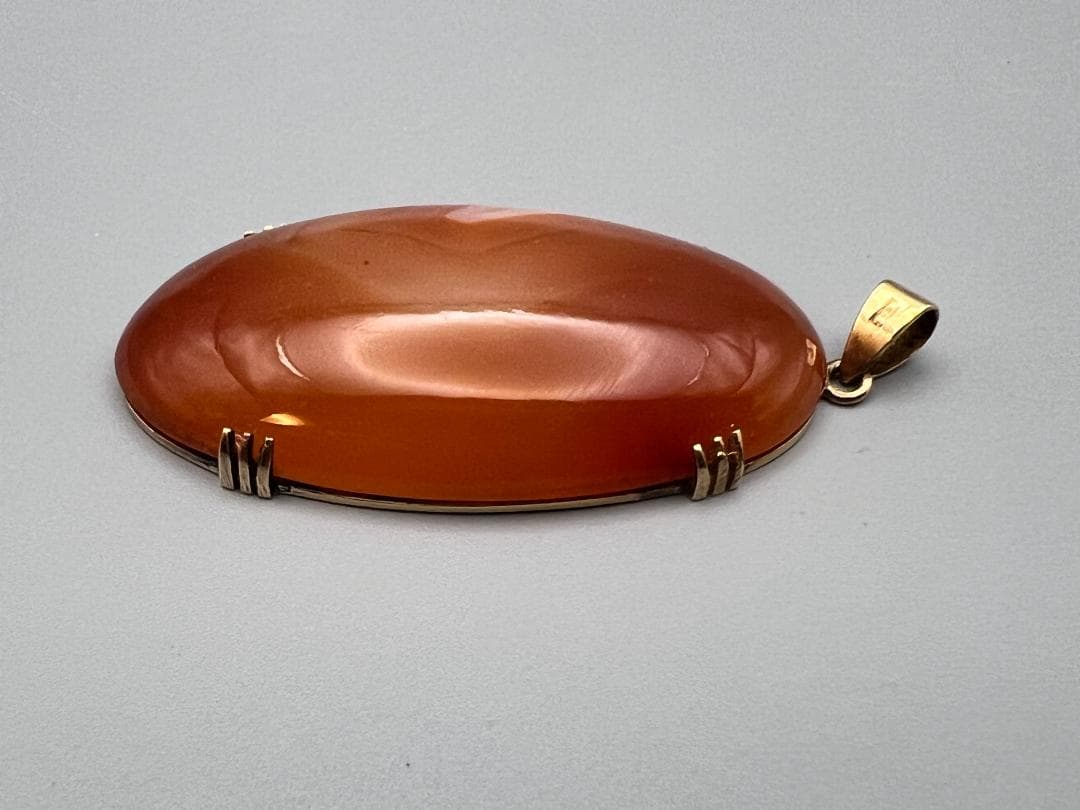 【海】K18　メノウ　瑪瑙　金枠　ペンダント　重量約１１ｇ