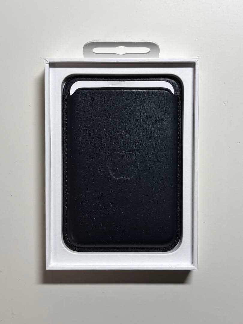 【美品】純正 MagSafe対応 iPhone レザーウォレット・ミッドナイトB