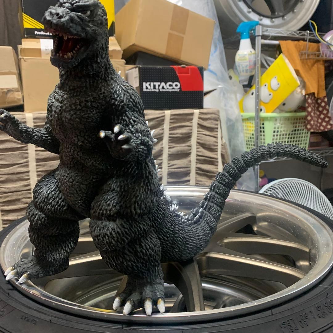 ゴジラリペイントフィギュア