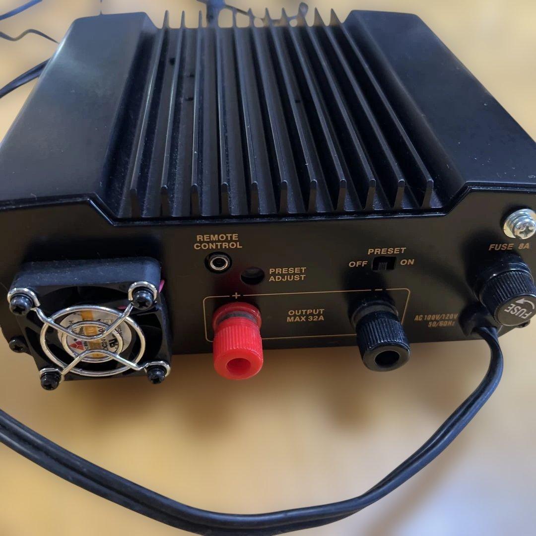 ALINCO MAX 32A 無線機器用安定化電源器 DM-330MV