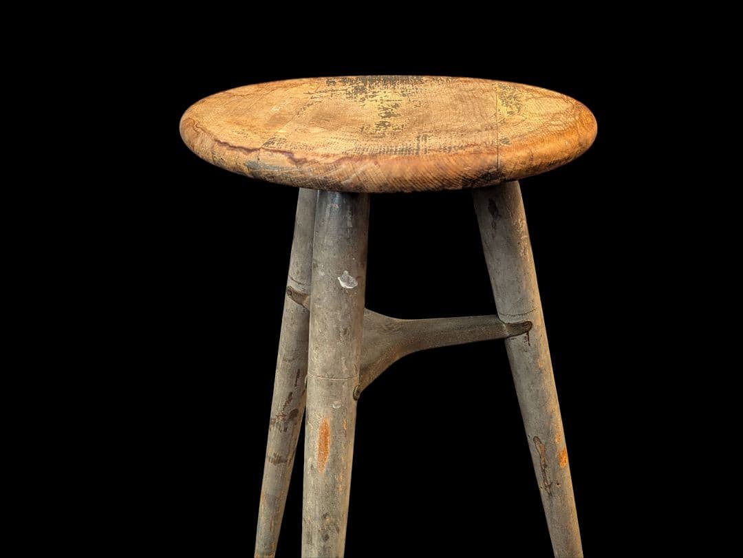 リッカーミシン　リッカー社　三足スツール　丸スツール　アンティーク　ヴィンテージ