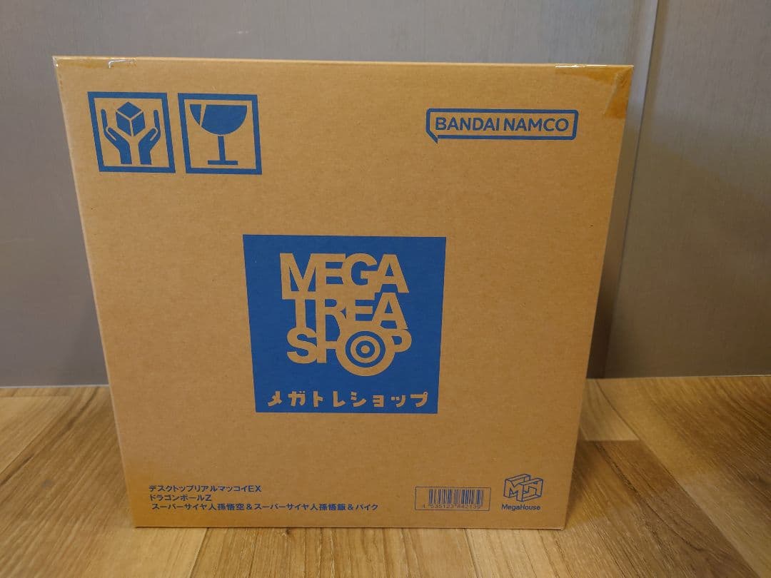 デスクトップリアルマッコイEX ドラゴンボールZ孫悟空＆孫悟飯＆バイク