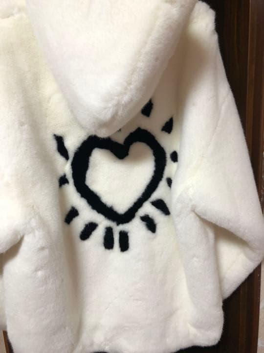 JSB LOVEシリーズ LOVEふわパーカー