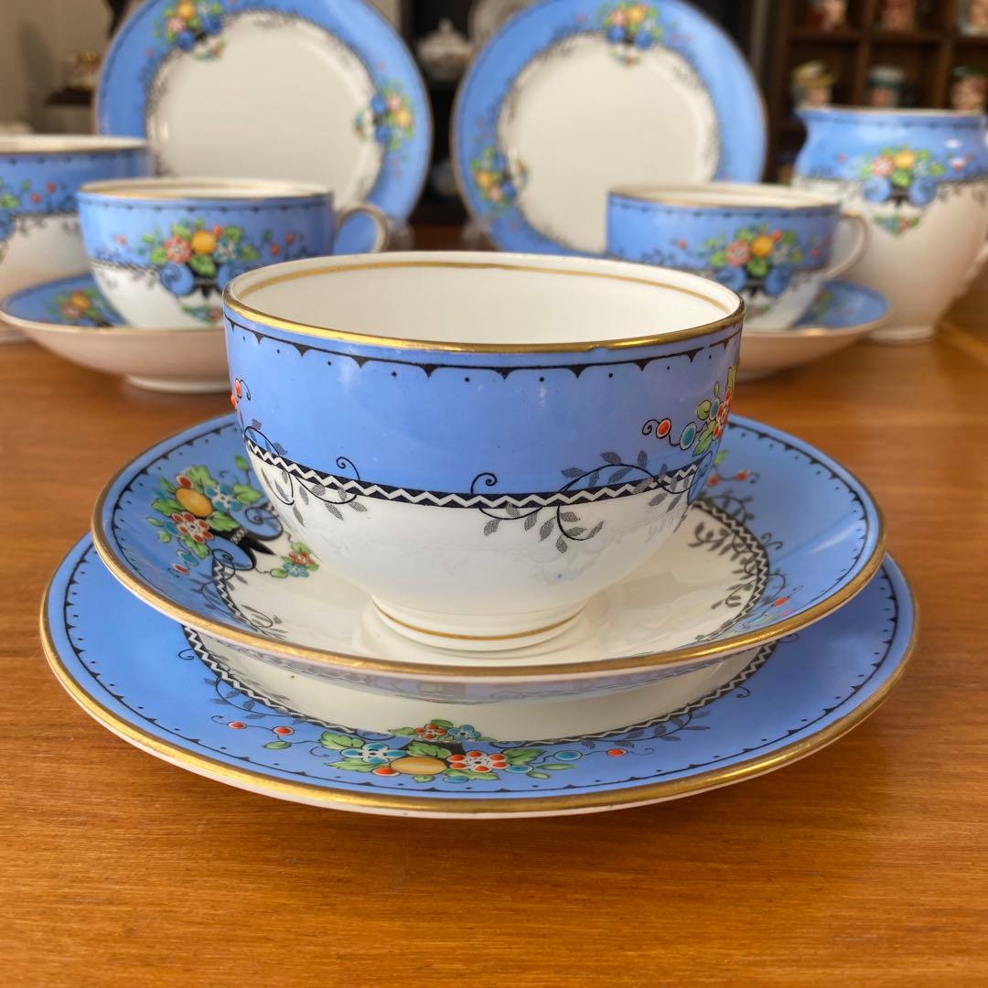 クラウンスタッフォードシャー ティーセット　カップ　ソーサー　プレート　3客