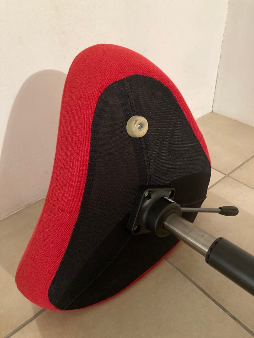 9.5万円】STOKKE　ストッケ　MOVE　バランスチェア　カウンターチェア