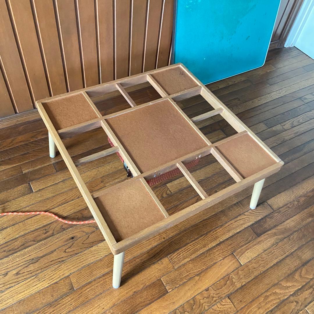 昭和レトロ　こたつ　やぐらコタツ　レトロポップ　当時物