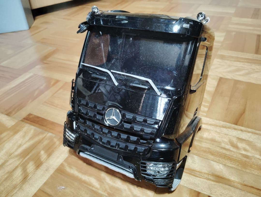 タミヤ 1/14 メルセデスベンツ アロクス キャビン