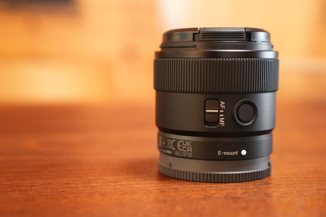 SONY SEL11F18 超広角レンズ APS-C Eマウント