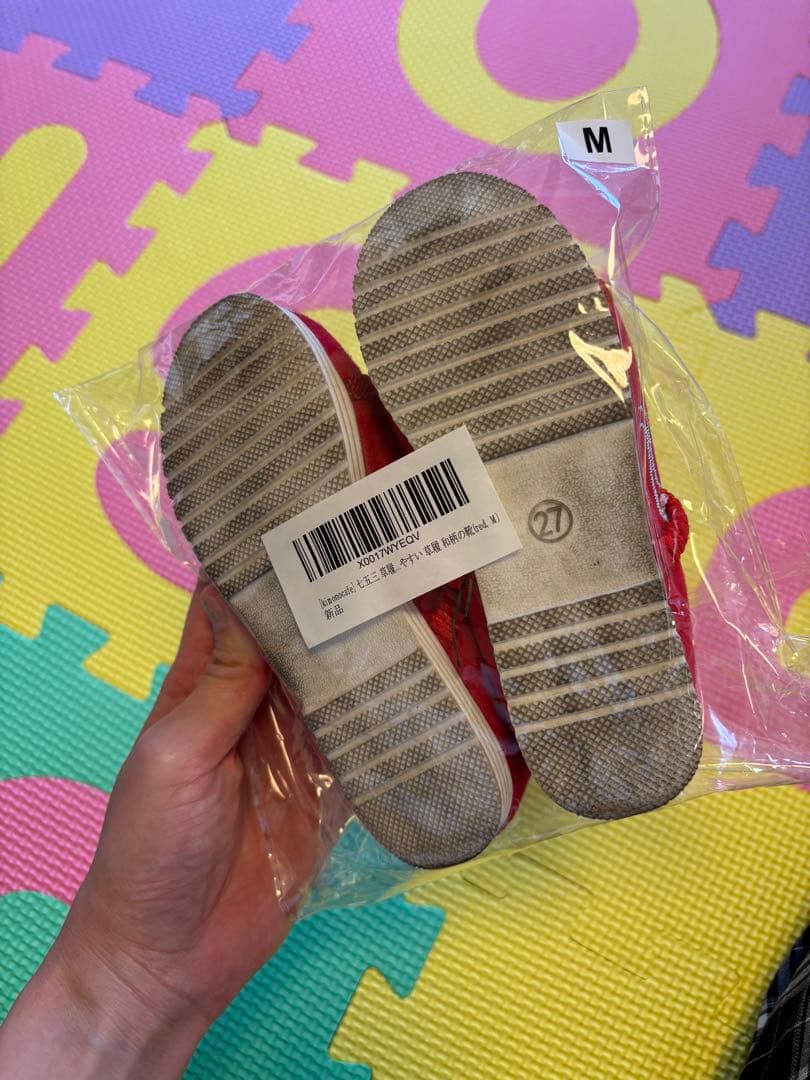 【値下げしました】子供用 七五三 着物 赤白花柄➕髪飾り&靴付