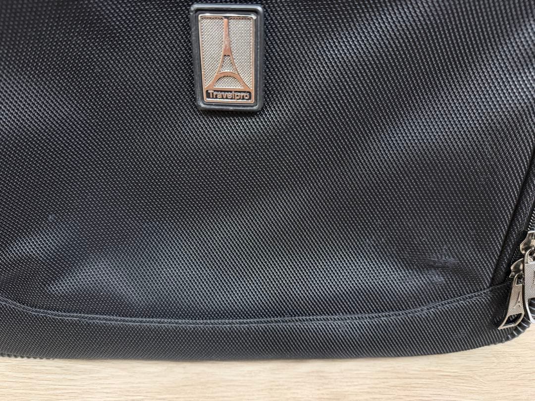 Travel Pro Flight Crew5ビジネスバッグ ナイロン　ブラック