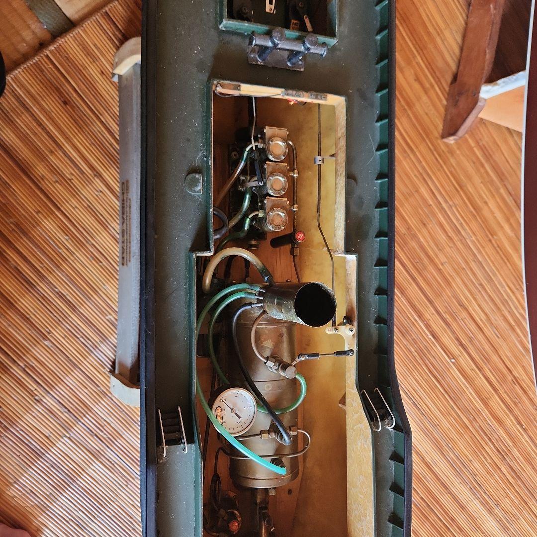 大型ラジコンボート、スチイ-ムエンジンボート4点