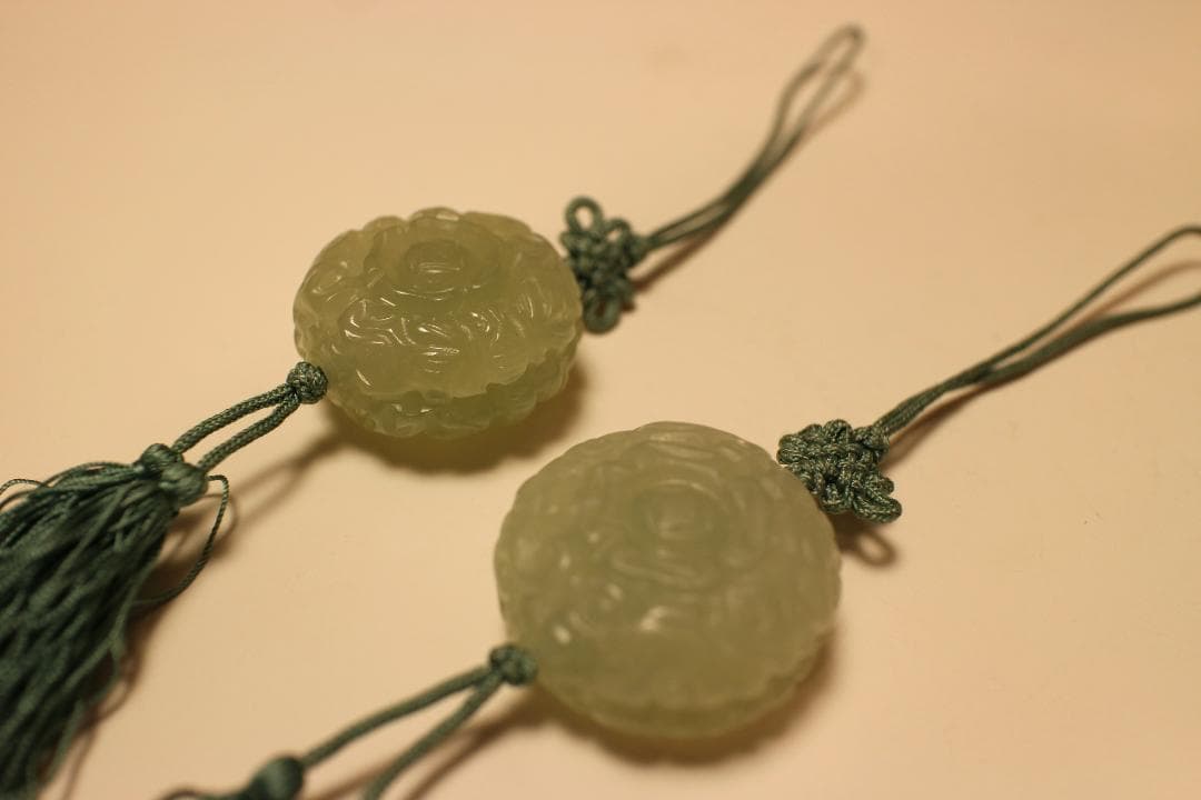 時代青い房飾り付き玉石製ペンダント2点　唐物掛軸茶道具古美術中国