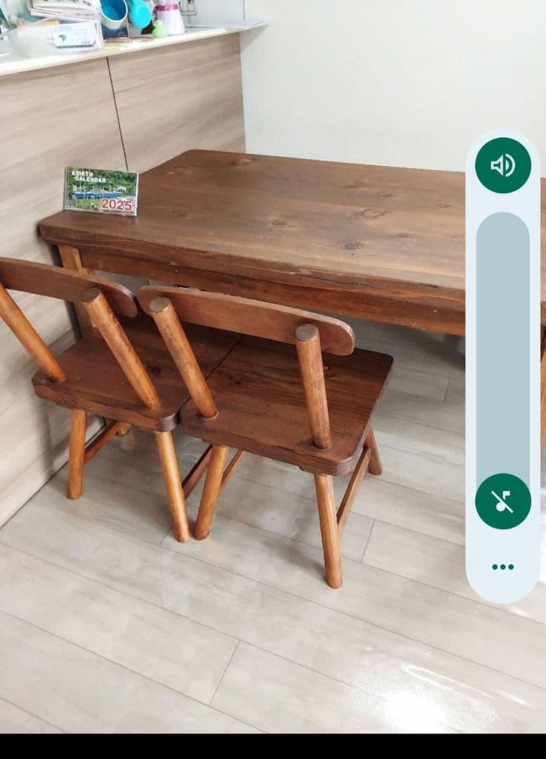 さぼてん　ダイニングテーブル