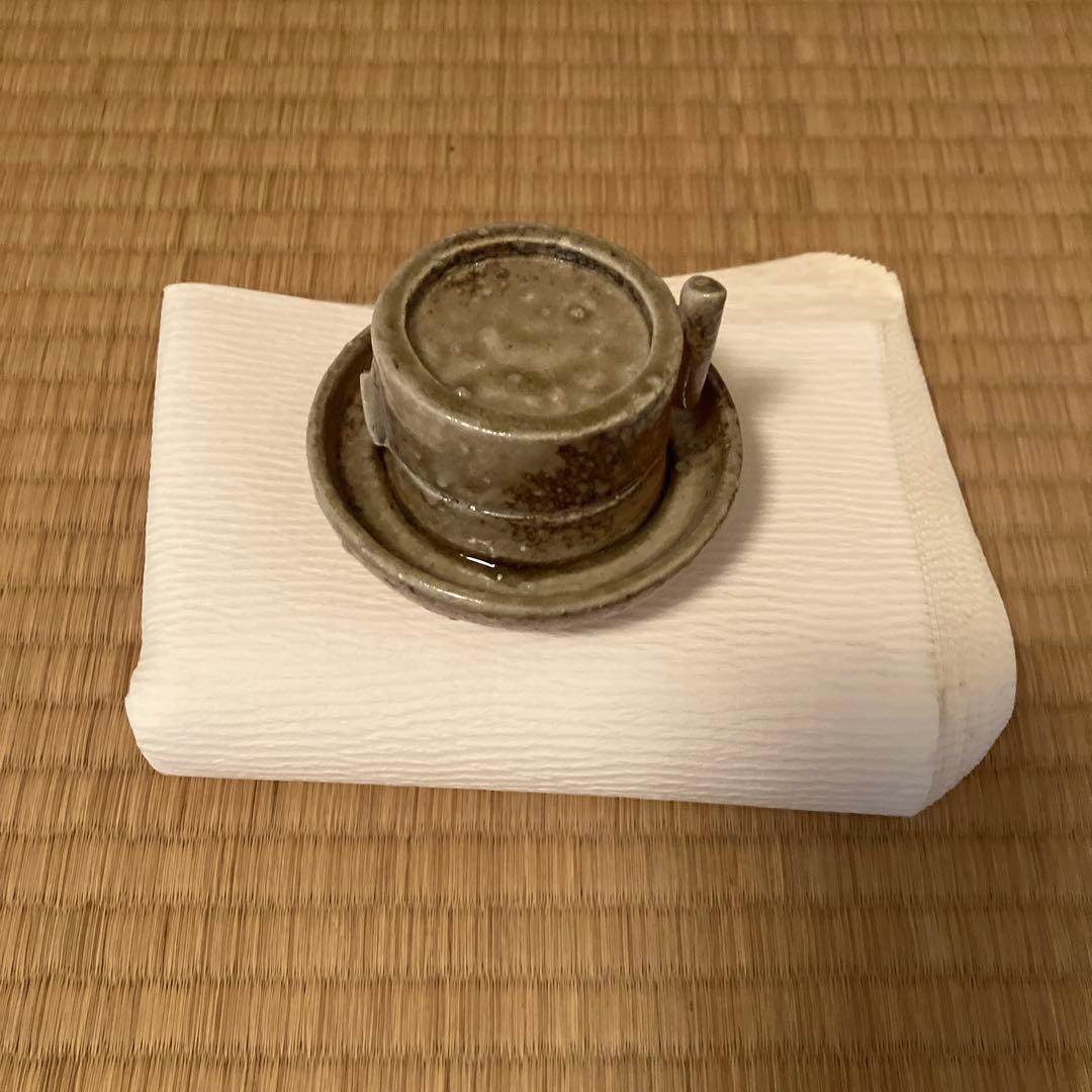 茶臼の信楽香合　炉開き、口切りに最適　名工・高橋楽斎造