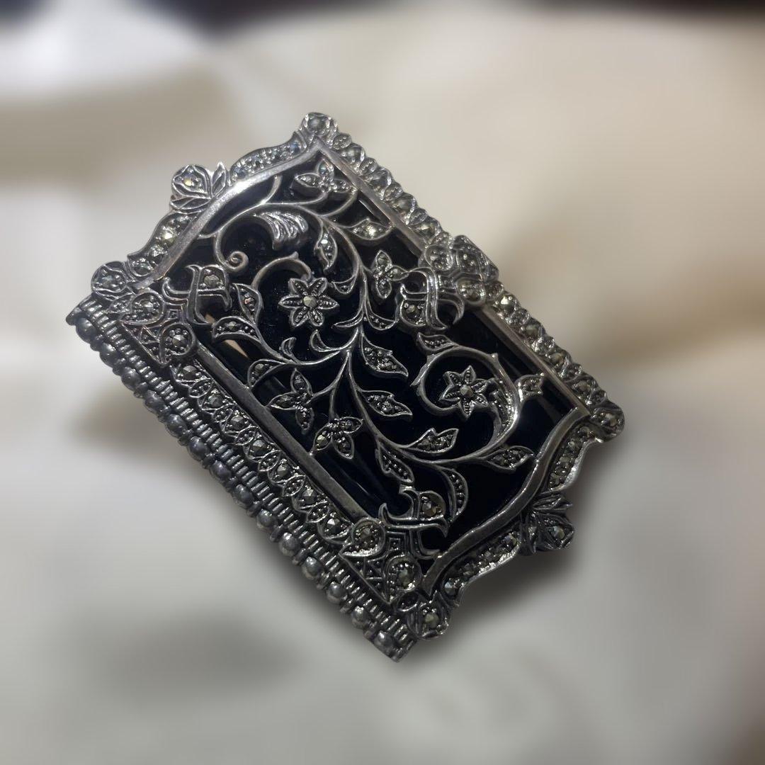 オニキス　マーカサイト　ブローチ　ペンダントトップ