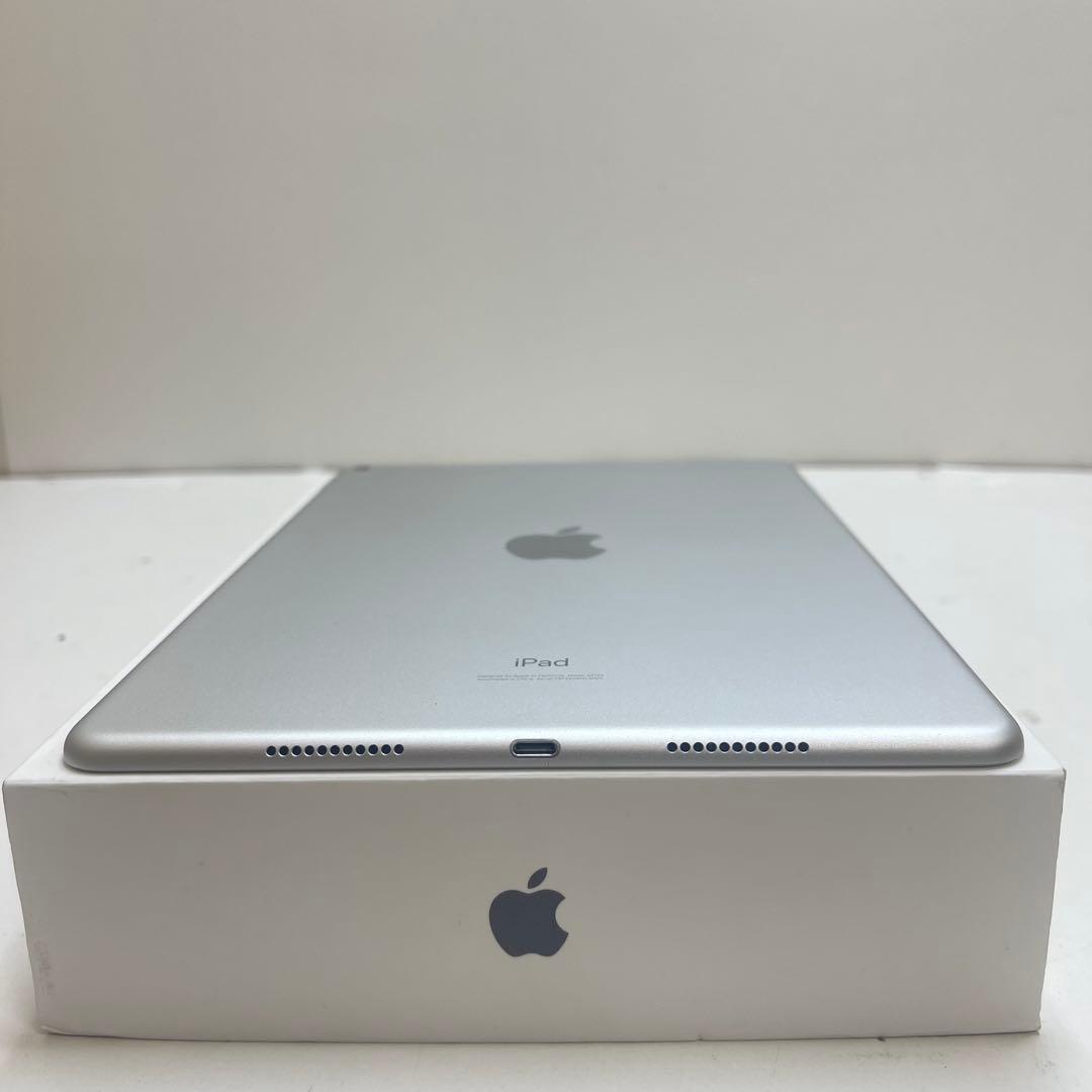 iPad Air 第3世代 64GB Wi-fi + Cellular 84%