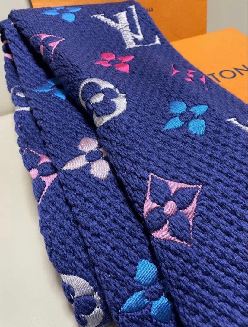 極美品 ルイヴィトン マフラー　レインボー