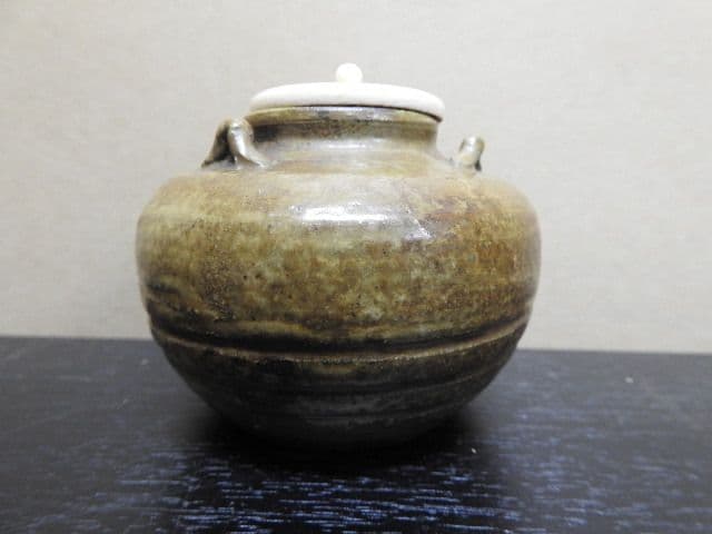 志戸呂焼？茶入　保存箱　MA１４１
