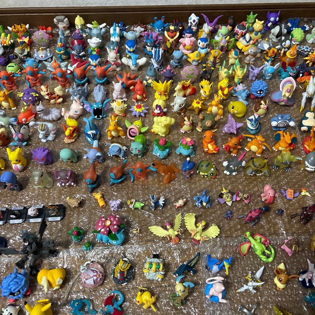 ポケモン　フィギュア　モンコレ　ゴースト ゲンガー 立体図鑑　ポケモンキッズ