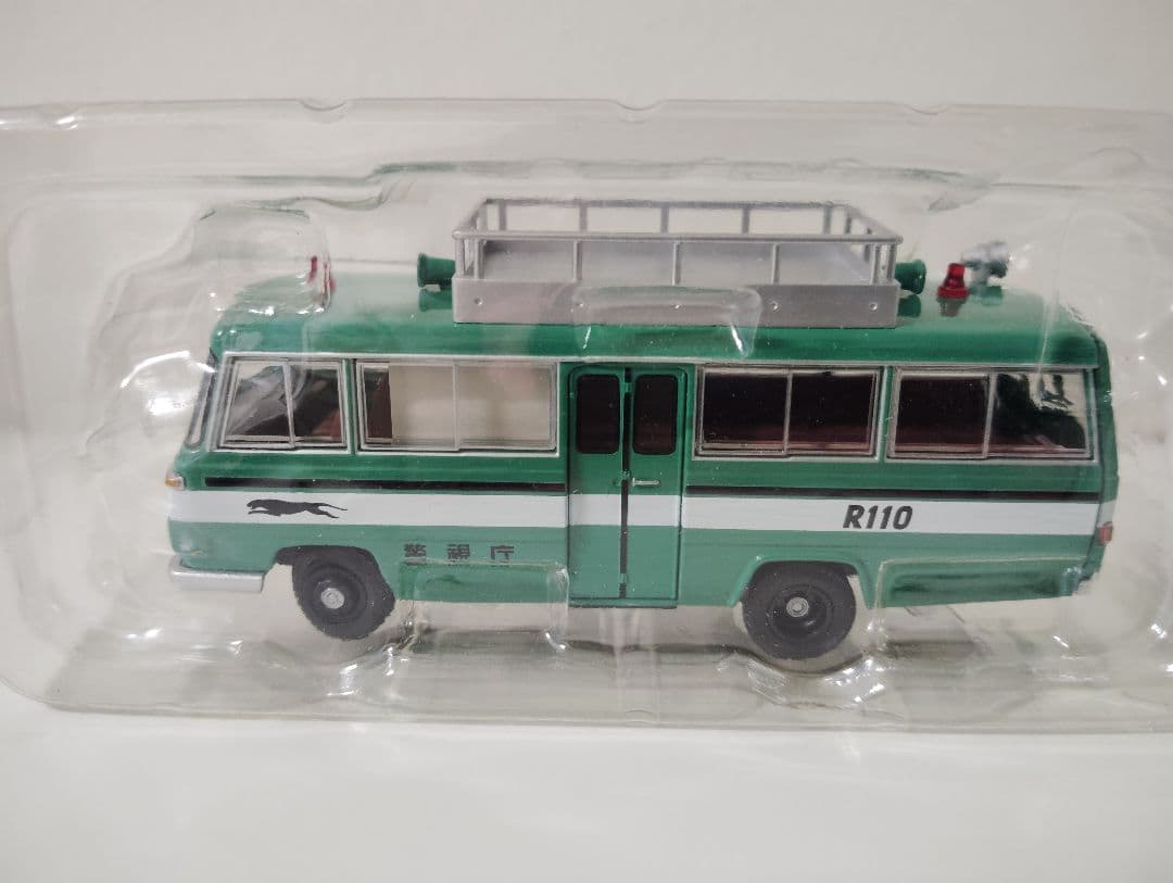 トミカリミテッドヴィンテージネオ　日産　シビリアン 警視庁 機動救助隊