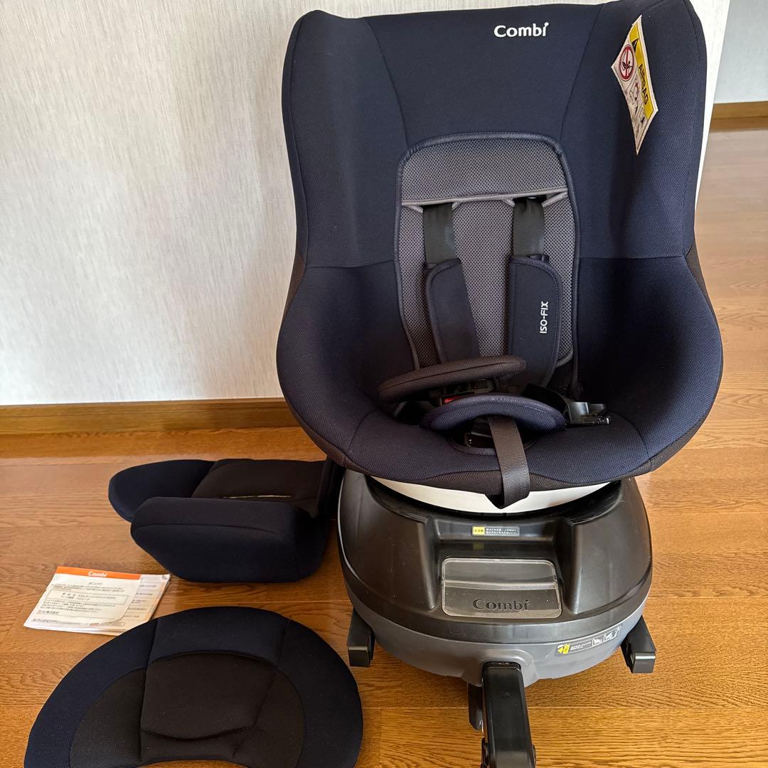Combi ネセルターンリミテッドISOFIX チャイルドシート