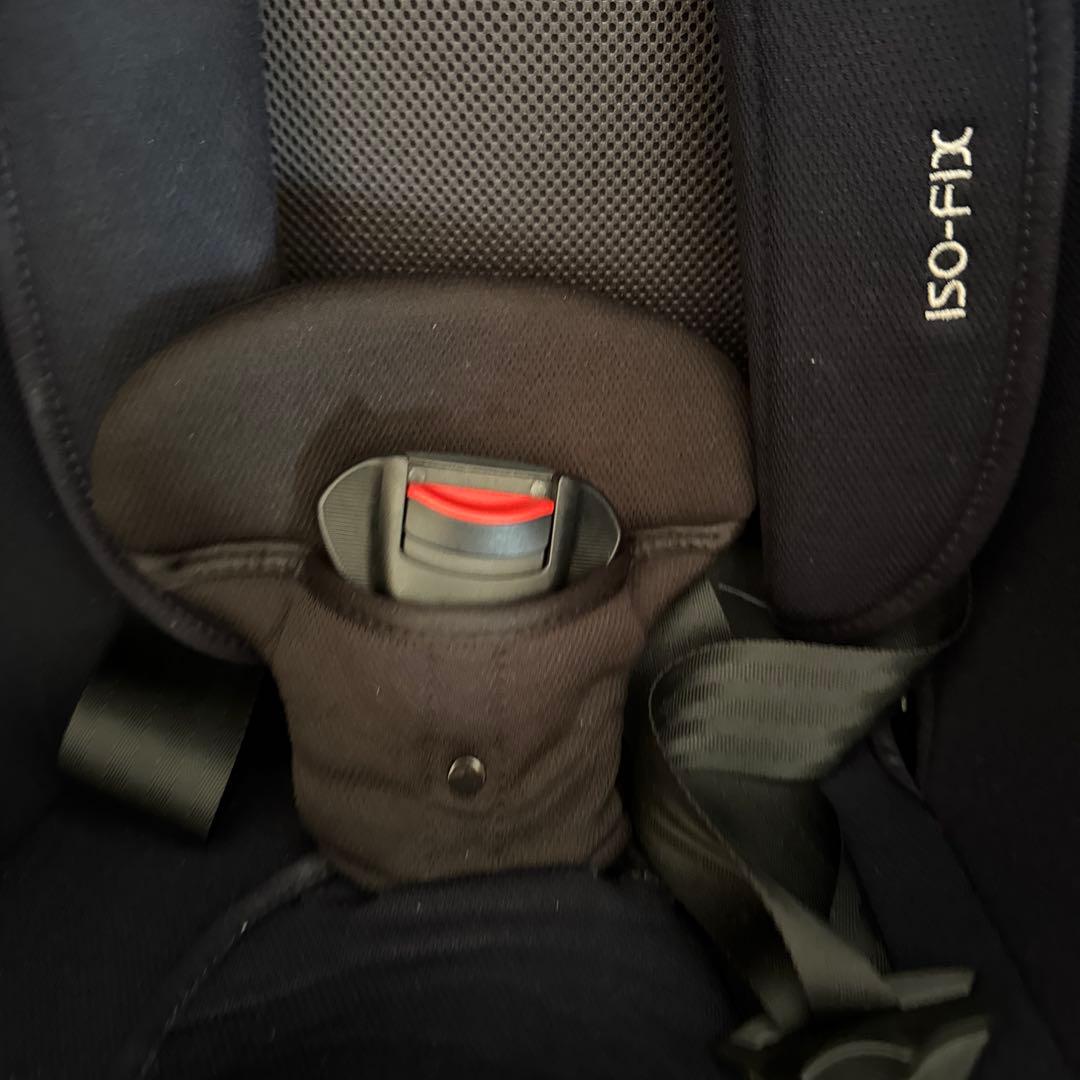 Combi ネセルターンリミテッドISOFIX チャイルドシート