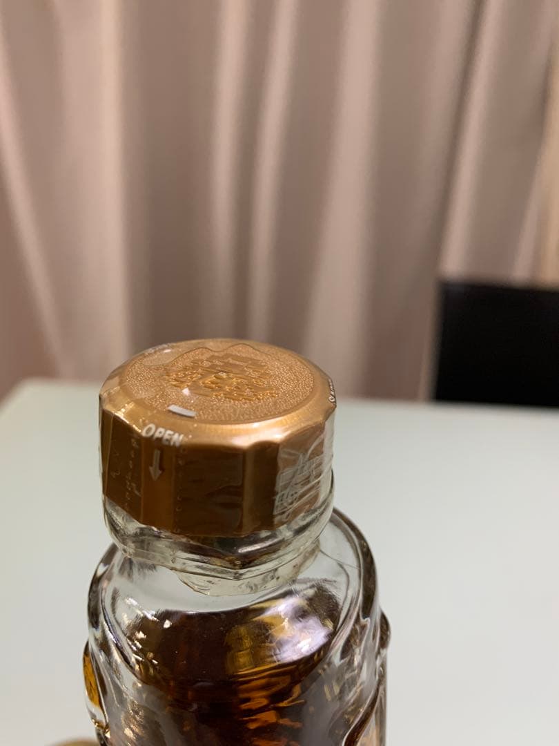 【未開栓】山崎サントリーピュアモルトウイスキー　サックス型ボトル