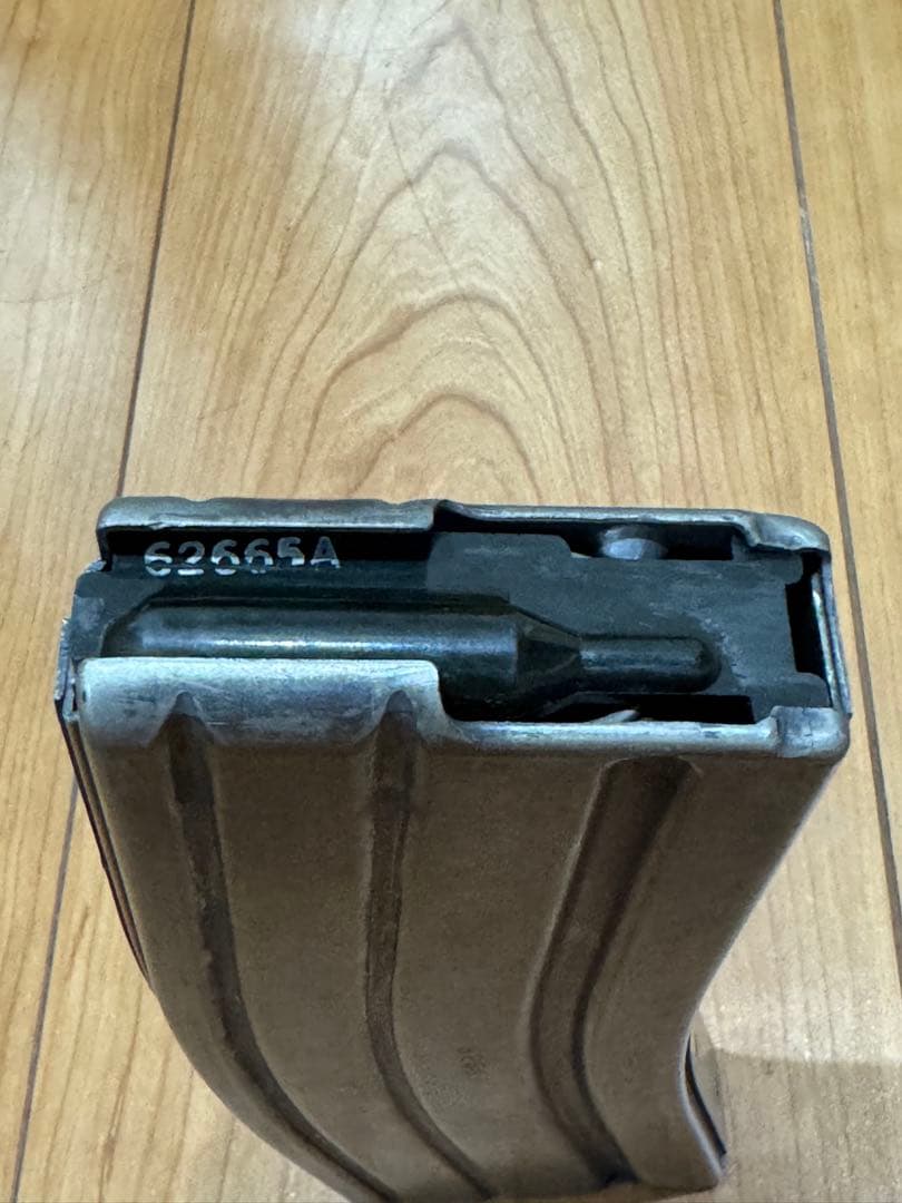 米軍実物 1968年製造 M16（AR-15）Colt製 30連マガジン