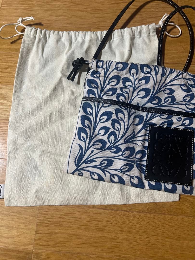 ロエベ　LOEWE 巾着ショルダーバッグ　ドードー