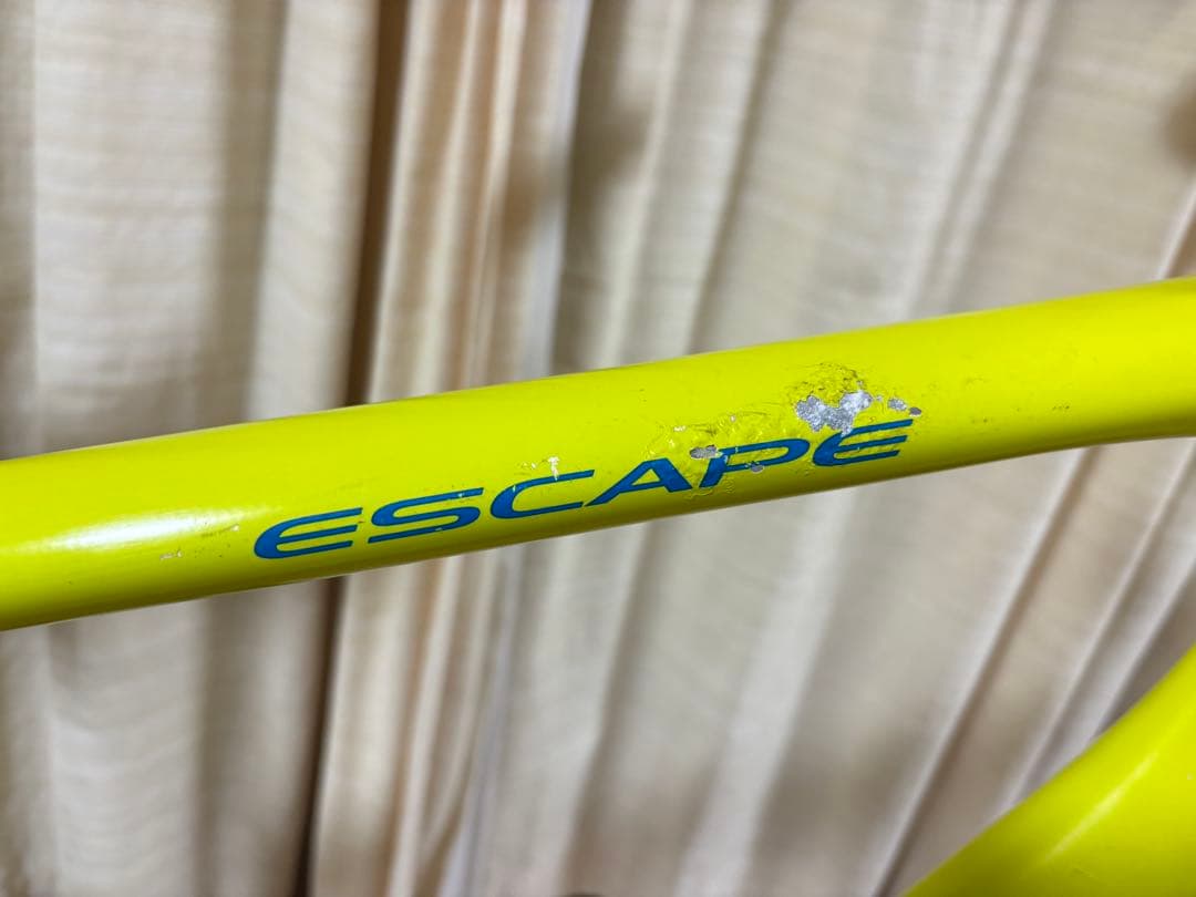 GIANT クロスバイク 直接引渡し限定/横浜及び近隣には無料お届け可能