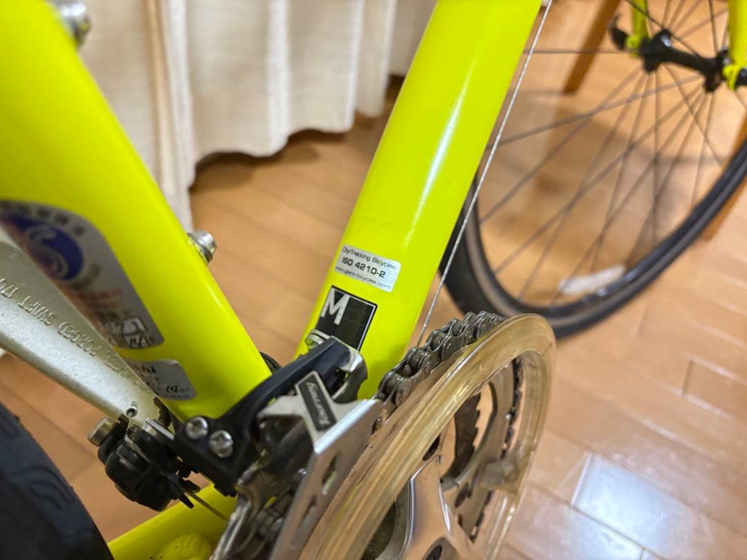 GIANT クロスバイク 直接引渡し限定/横浜及び近隣には無料お届け可能