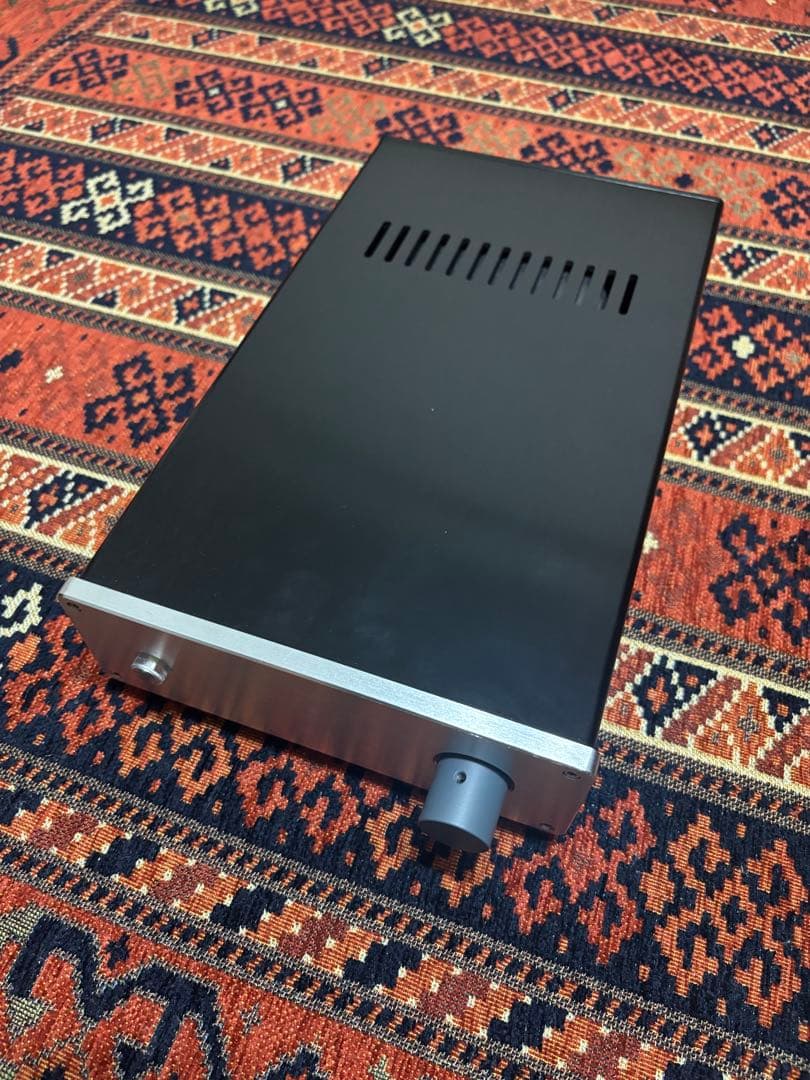 【pppp】パワーアンプ SOHN listude