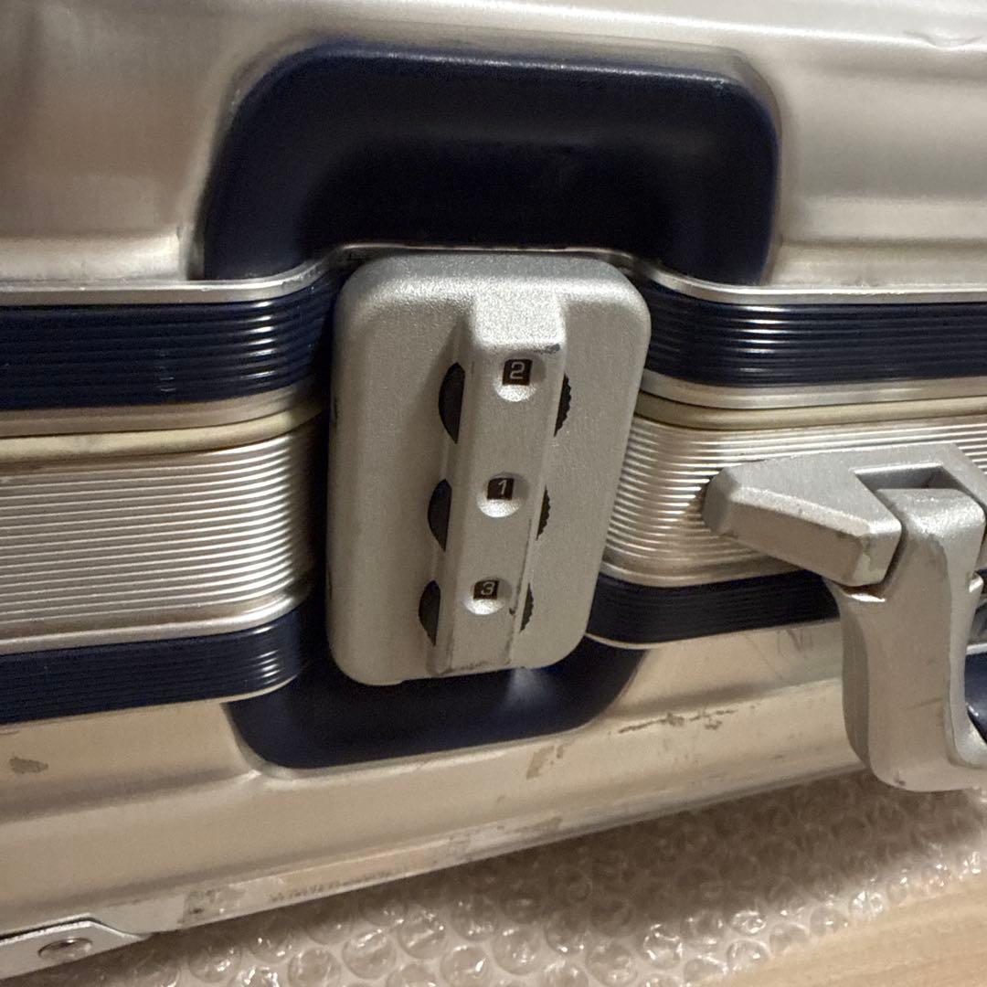 キャリーケース　RIMOWA シルバーインテグラル