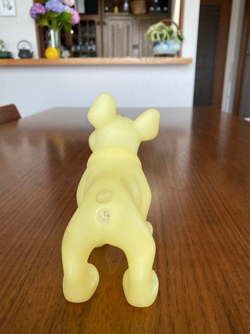 MEDICOM TOY ×NEIGHBORHOOD 犬のフィギュア 溜光素材