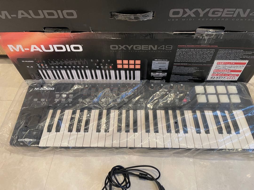美品M-Audio Oxygen 49 MIDIキーボード