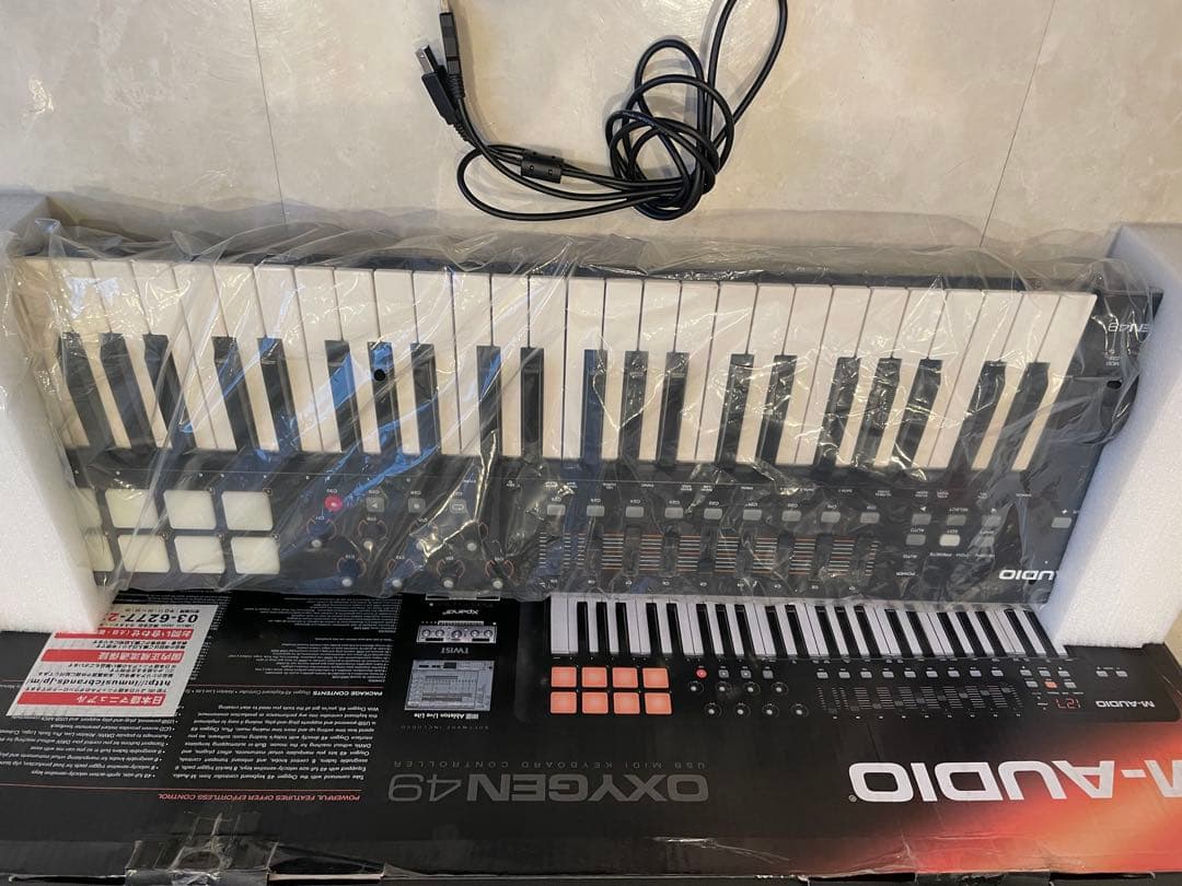 美品M-Audio Oxygen 49 MIDIキーボード