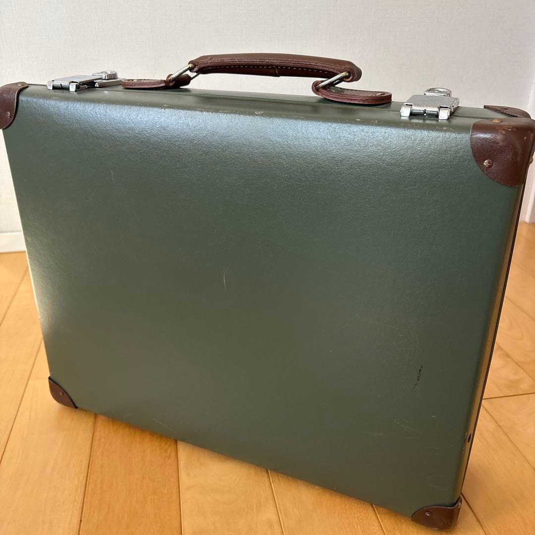 グローブトロッター　アタッシュケース　グリーン