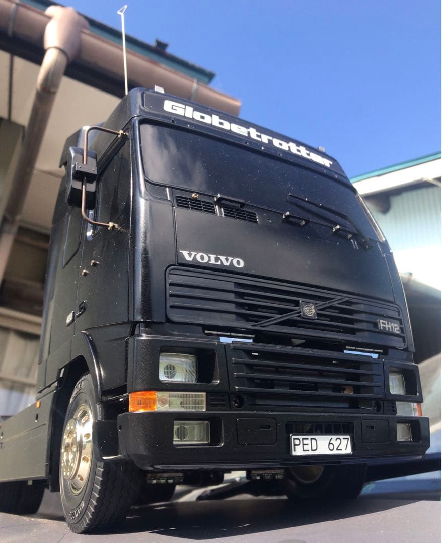 ホビーラジコン 1/14 Volvo FH12 Globetrotter