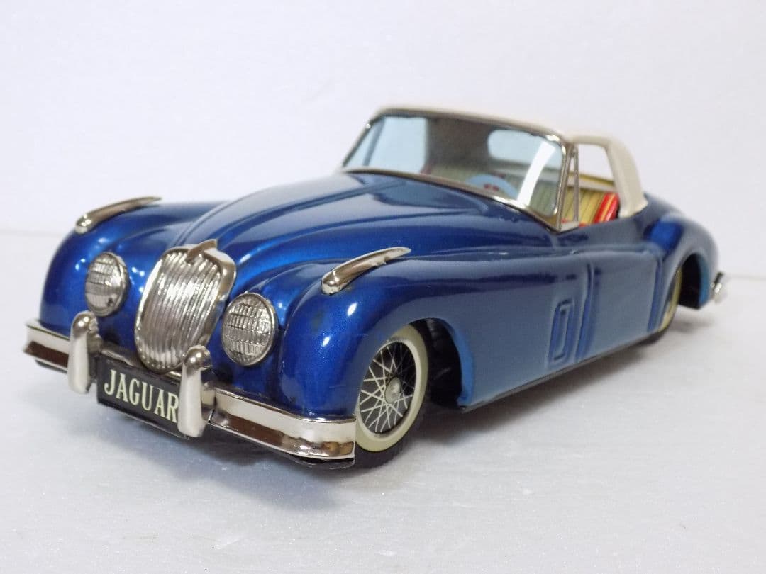 ブリキ　バンダイ　【ジャガー ツートン】 フリクション