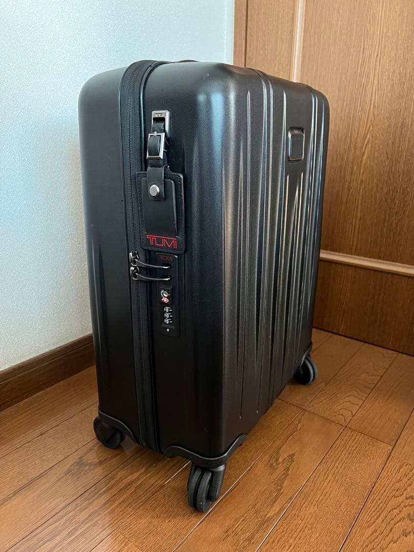 TUMI V3 キャリーケース