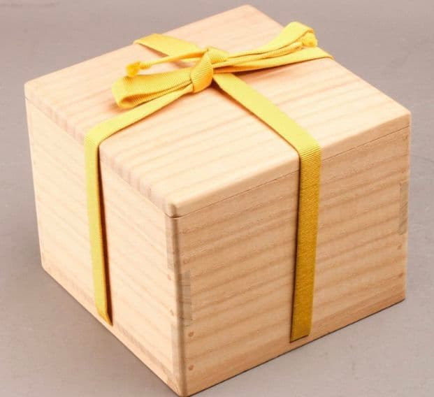 【本物保証】十五代 坂倉新兵衛 萩茶碗 仕立箱 共布 井戸茶碗　枇杷色　青井戸