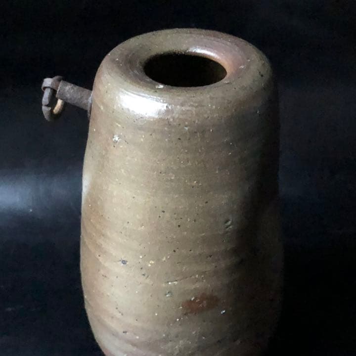 古美術品◼️蔵から出て来た、かなりステキな壁掛けの古い備前焼、花瓶、一輪挿し、陶器