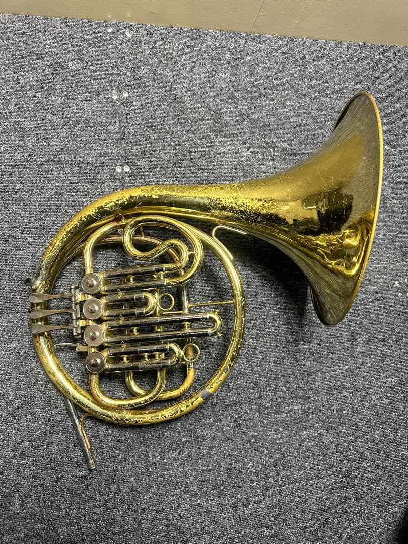 フレンチホルン 本体 ケース付き