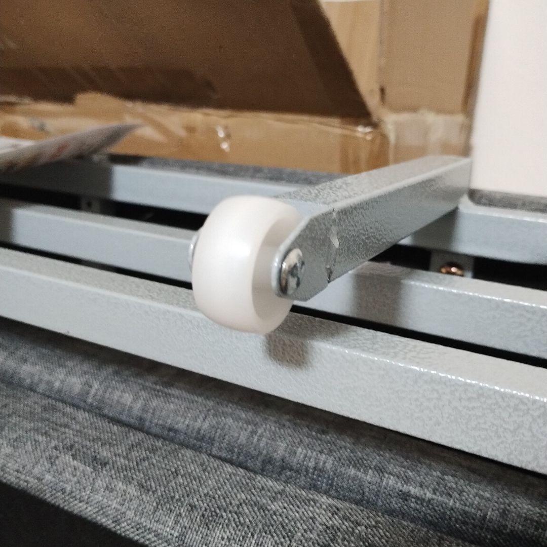 折りたたみベッド シングル キャスター付 200kg耐荷重 　グレー　幅70㎝