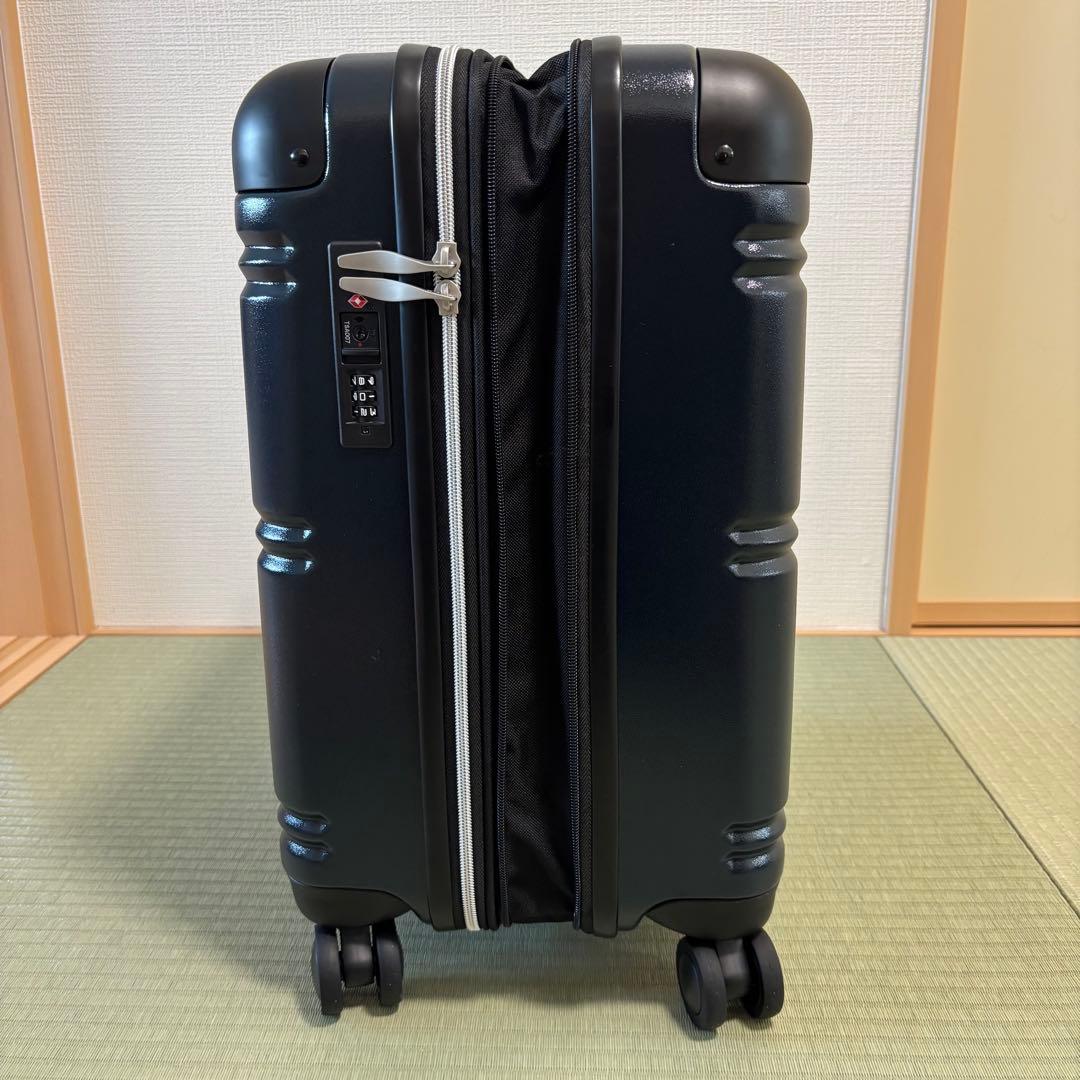 エースace スーツケース　4輪　機内持ちサイズ